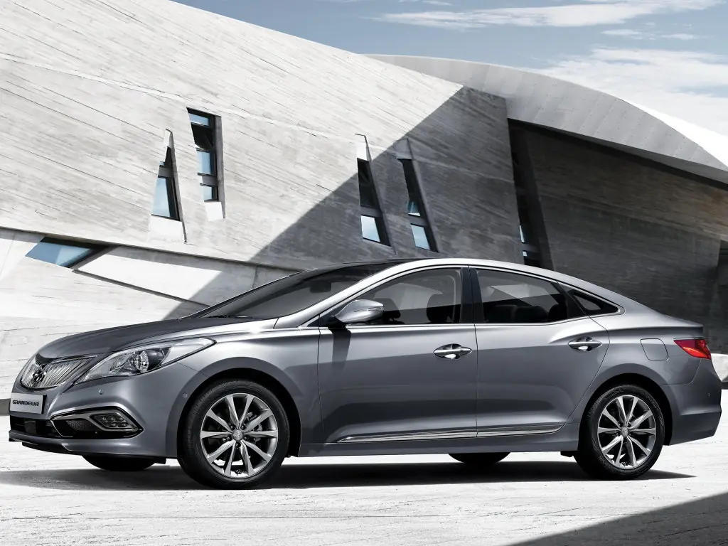 Hyundai Grandeur (HG) 5 поколение, 2-й рестайлинг, седан (06.2014 - 10.2016)